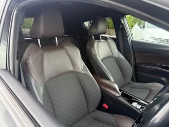 TOYOTA C-HR 1.8 VVT-h Excel SUV 5dr Petrol Hybrid CVT Euro 6-HEATED SEATS-BL