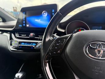 TOYOTA C-HR 1.8 VVT-h Excel SUV 5dr Petrol Hybrid CVT Euro 6-HEATED SEATS-BL