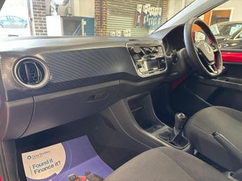 VOLKSWAGEN UP! 1.0 Move up! Hatchback 3 Door Petrol Manual Red Euro 6 Low Tax
