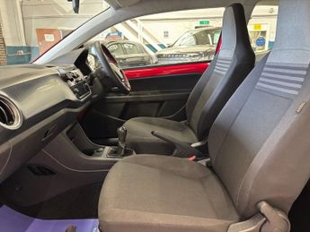 VOLKSWAGEN UP! 1.0 Move up! Hatchback 3 Door Petrol Manual Red Euro 6 Low Tax