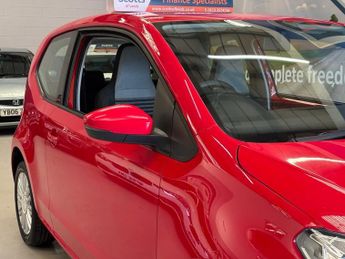 VOLKSWAGEN UP! 1.0 Move up! Hatchback 3 Door Petrol Manual Red Euro 6 Low Tax
