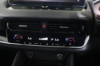 NISSAN QASHQAI 1.3 DIG-T MHEV N-Connecta XTRON Euro 6 (s/s) 5dr