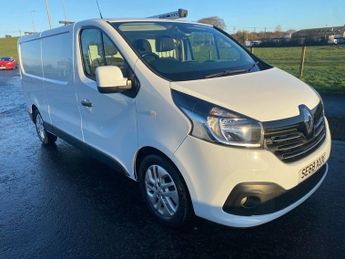 Renault Trafic 1.6 dCi ENERGY 29 Sport Nav LWB NO VAT VAN Euro 6 (s/s) (125 ps)