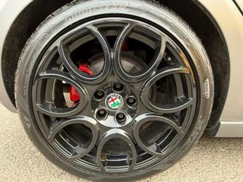 ALFA ROMEO GIULIETTA 1750 TBi Veloce Hatchback 5dr Petrol TCT Euro 6 (240 bhp)