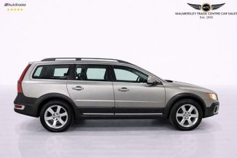 VOLVO XC70 2.4 D5 SE Estate 5dr Diesel Geartronic AWD Euro 5 (205 ps)