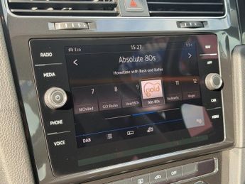 VOLKSWAGEN GOLF 1.6 TDI SE Nav Hatchback 5dr Diesel DSG Euro 6 (s/s) (115 ps)