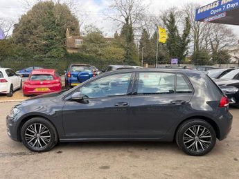 VOLKSWAGEN GOLF 1.6 TDI SE Nav Hatchback 5dr Diesel DSG Euro 6 (s/s) (115 ps)