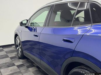 VOLKSWAGEN ID.4 Pro Performance 77kWh 1ST Edition SUV 5dr Electric Auto (204 ps)