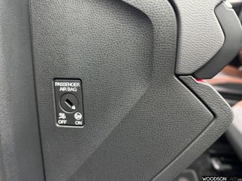 VOLKSWAGEN ID.4 Pro Performance 77kWh 1ST Edition SUV 5dr Electric Auto (204 ps)