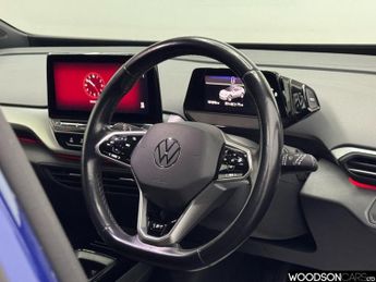VOLKSWAGEN ID.4 Pro Performance 77kWh 1ST Edition SUV 5dr Electric Auto (204 ps)
