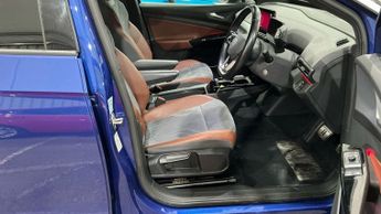 VOLKSWAGEN ID.4 Pro Performance 77kWh 1ST Edition SUV 5dr Electric Auto (204 ps)