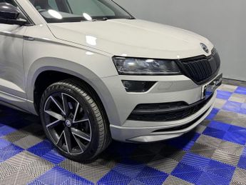 SKODA KAROQ 2.0 TSI SportLine SUV 5dr Petrol DSG 4WD Euro 6 (s/s) (190 ps)
