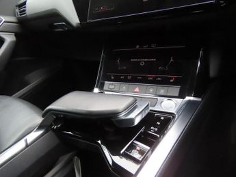 AUDI E-TRON 50 Technik SUV 5dr Electric Auto quattro 71.2kWh (313 ps)