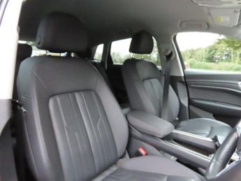 AUDI E-TRON 50 Technik SUV 5dr Electric Auto quattro 71.2kWh (313 ps)
