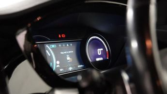 KIA NIRO 64kWh 4 SUV 5dr Electric Auto (201 bhp)