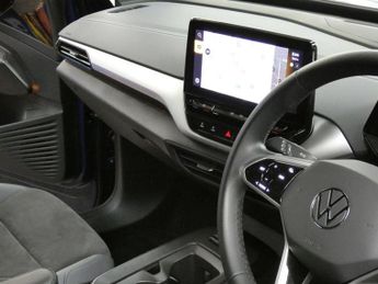 VOLKSWAGEN ID.4 Pure Performance 52kWh Life SUV 5dr Electric Auto (170 ps)
