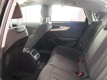 AUDI A4 2.0 TDI ultra Sport Saloon 4dr Diesel S Tronic Euro 6 (s/s) (150