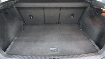 VOLKSWAGEN GOLF SV 1.6 TDI BlueMotion Tech SE MPV 5dr Diesel DSG Euro 6 (s/s) (110 