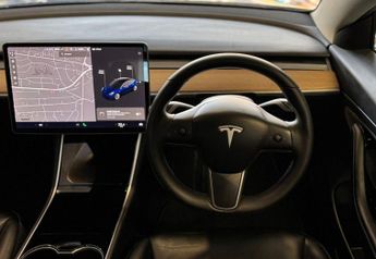 TESLA Model 3 (Dual Motor) Long Range Saloon 4dr Electric Auto 4WDE (346 ps)