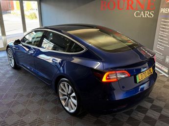 TESLA Model 3 (Dual Motor) Long Range Saloon 4dr Electric Auto 4WDE (346 ps)