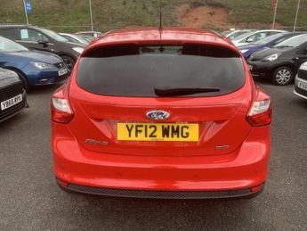 FORD FOCUS 1.0T EcoBoost Zetec Hatchback 5dr Petrol Manual Euro 5 (s/s) (12