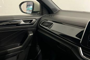 VOLKSWAGEN T-ROC 2.0 TSI R-Line SUV 5dr Petrol DSG 4Motion Euro 6 (s/s) (190 ps) 