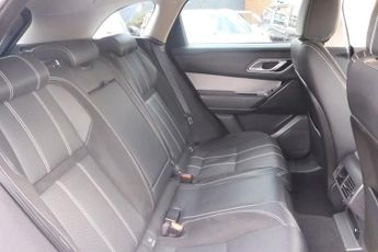 LAND ROVER RANGE ROVER VELAR 2.0 D180 R-Dynamic S SUV 5dr Diesel Auto 4WD Euro 6 (s/s) (180 p