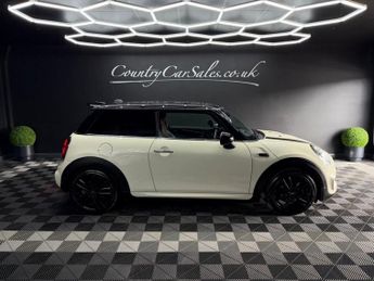 MINI Hatch 1.5 Cooper Hatchback 3dr Petrol Manual Euro 6 (s/s) (136 ps)