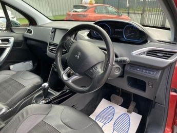 PEUGEOT 2008 1.6 e-HDi Allure SUV 5dr Diesel EGC Euro 5 (s/s) (92 ps)