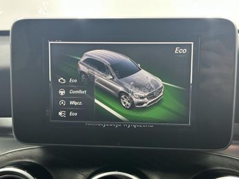 MERCEDES-BENZ GLC 2.1 GLC220d AMG Line SUV 5dr Diesel G-Tronic 4MATIC Euro 6 (s/s)