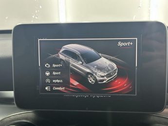 MERCEDES-BENZ GLC 2.1 GLC220d AMG Line SUV 5dr Diesel G-Tronic 4MATIC Euro 6 (s/s)