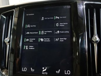 VOLVO XC60 2.0 D4 Momentum SUV 5dr Diesel Auto AWD Euro 6 (s/s) (190 ps)