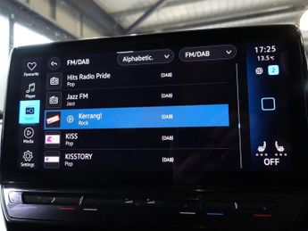 VOLKSWAGEN ID.5 Pro 77kWh Style SUV 5dr Electric Auto (174 ps)