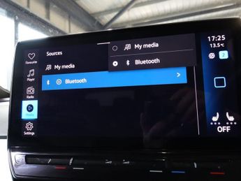 VOLKSWAGEN ID.5 Pro 77kWh Style SUV 5dr Electric Auto (174 ps)