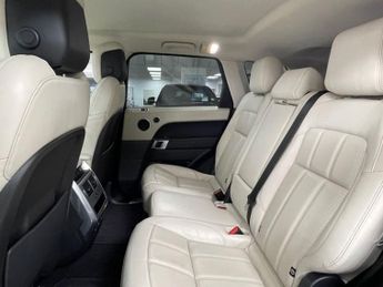 LAND ROVER RANGE ROVER SPORT 3.0 D250 MHEV HSE SUV 5dr Diesel Auto 4WD Euro 6 (s/s) (250 ps)