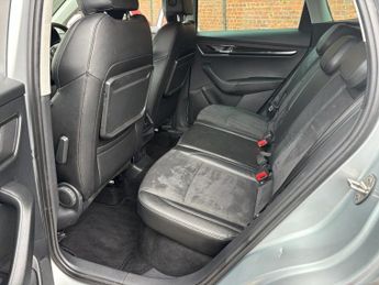 SKODA KAROQ 2.0 TDI SE L SUV 5dr Diesel DSG 4WD Euro 6 (s/s) (150 ps)