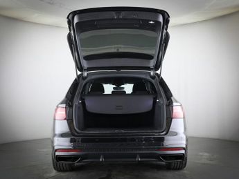 AUDI A4 AVANT 2.0 TFSI 40 S line Estate 5dr Petrol S Tronic Euro 6 (s/s) (204 