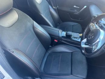MERCEDES-BENZ A-CLASS 1.3 A250e 15.6kWh AMG Line (Executive) Saloon 4dr Petrol Plug-in