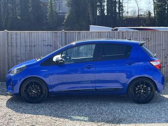 TOYOTA YARIS 1.5 VVT-h GR SPORT Hatchback 5dr Petrol Hybrid E-CVT Euro 6 (s/s