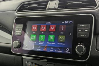 NISSAN LEAF 39kWh N-Connecta Hatchback 5dr Electric Auto (150 ps)