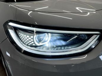 VOLKSWAGEN ID.3 Pro Performance 58kWh Family Hatchback 5dr Electric Auto (204 ps