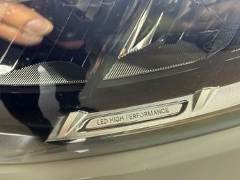 MERCEDES-BENZ GLC 2.0 GLC300h MHEV AMG Line SUV 5dr Petrol Hybrid G-Tronic+ 4MATIC