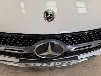 MERCEDES-BENZ GLC 2.0 GLC300h MHEV AMG Line SUV 5dr Petrol Hybrid G-Tronic+ 4MATIC