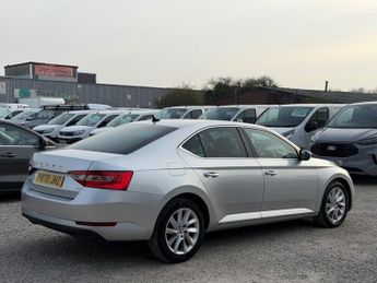 SKODA SUPERB 1.4 TSi iV 13kWh SE Technology Hatchback 5dr Petrol Plug-in Hybr