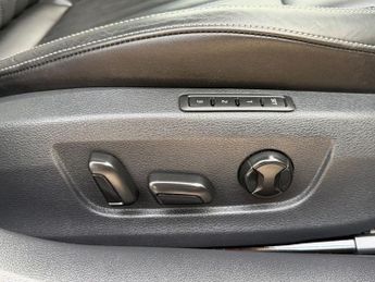 SKODA SUPERB 1.4 TSi iV 13kWh SE Technology Hatchback 5dr Petrol Plug-in Hybr