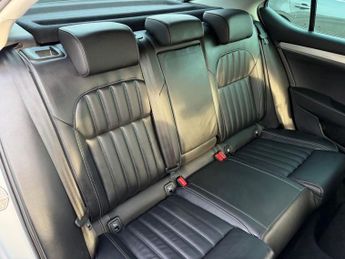 SKODA SUPERB 1.4 TSi iV 13kWh SE Technology Hatchback 5dr Petrol Plug-in Hybr