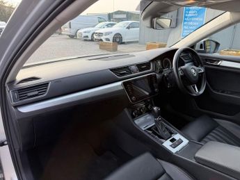 SKODA SUPERB 1.4 TSi iV 13kWh SE Technology Hatchback 5dr Petrol Plug-in Hybr