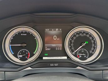 SKODA SUPERB 1.4 TSi iV 13kWh SE Technology Hatchback 5dr Petrol Plug-in Hybr