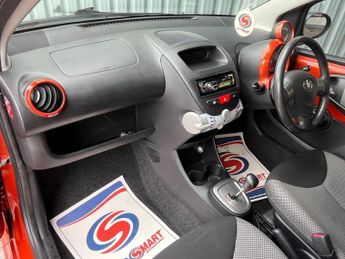TOYOTA AYGO 1.0 VVT-i Fire Hatchback 5dr Petrol MultiMode Euro 5 (a/c) (67 p