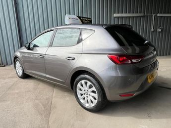 SEAT LEON 1.6 TDI SE Hatchback 5dr Diesel DSG Euro 6 (s/s) (110 ps)